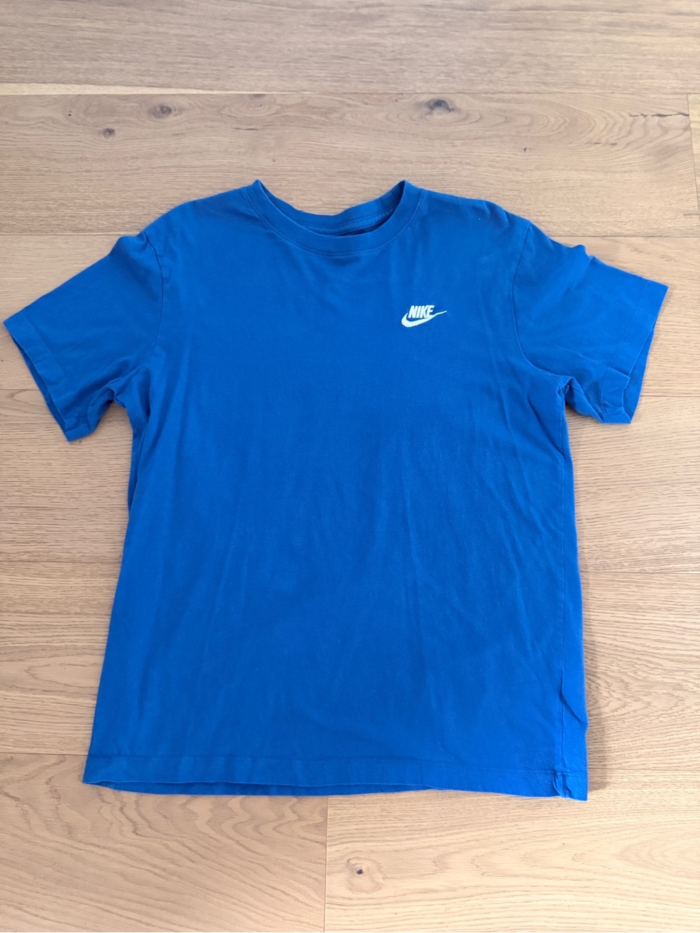 Nike Short Sleeve Swoosh Tee in Blue